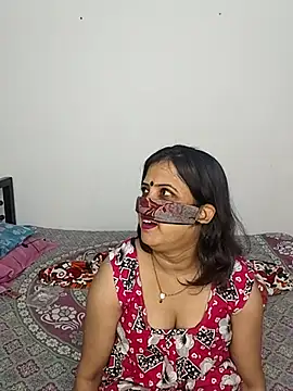 Snapshot of Cute-manisha chatting on 07-30-26, 02:54 Cute-manisha online show from 07-30-26, 02:54