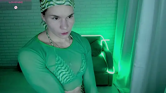 Lisa Ray online show from 02-17-25, 03:36