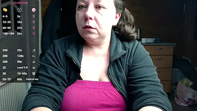 Snapshot of KasiaPrivat chatting on 02-22-25, 06:30 KasiaPrivat online show from 02-22-25, 06:30