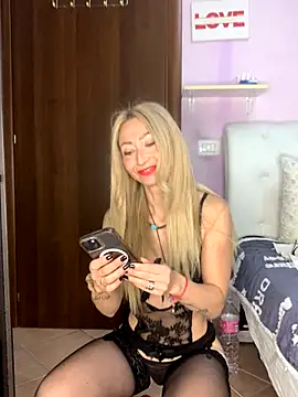 harleyejoker1 online show from 10-18-25, 08:59