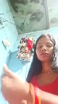 Snapshot of Kajal__Mehra chatting on 02-22-25, 10:42 Kajal Mehra online show from 02-22-25, 10:42