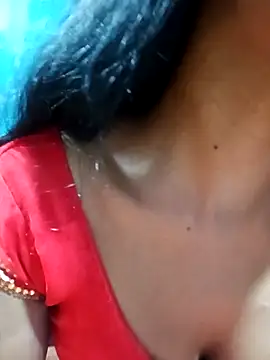 Snapshot of Kajal__Mehra chatting on 03-08-25, 03:24 Kajal Mehra online show from 03-08-25, 03:24