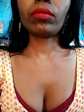 Snapshot of Kajal__Mehra chatting on 03-10-25, 07:21 Kajal Mehra online show from 03-10-25, 07:21
