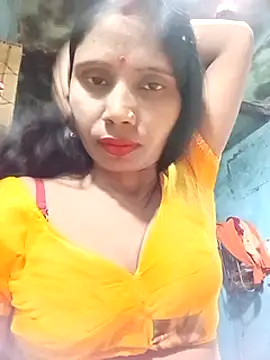 Snapshot of Kajal__Mehra chatting on 03-11-25, 03:45 Kajal Mehra online show from 03-11-25, 03:45