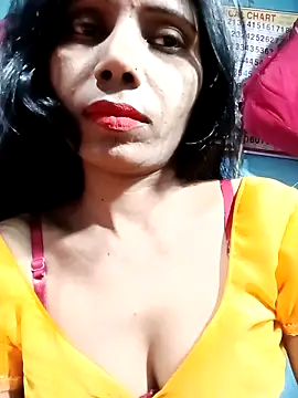Snapshot of Kajal__Mehra chatting on 03-12-25, 01:14 Kajal Mehra online show from 03-12-25, 01:14