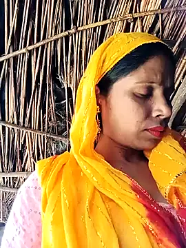 Snapshot of Kajal__Mehra chatting on 03-21-25, 09:34 Kajal Mehra online show from 03-21-25, 09:34