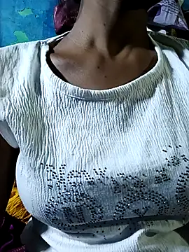 Snapshot of Kajal__Mehra chatting on 10-02-25, 02:57 Kajal Mehra online show from 10-02-25, 02:57