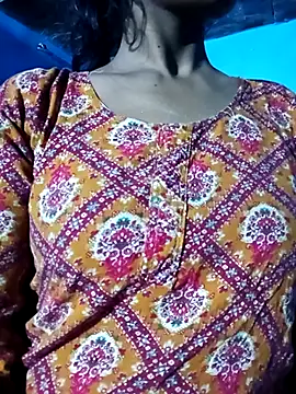 Snapshot of Kajal__Mehra chatting on 10-08-25, 03:31 Kajal Mehra online show from 10-08-25, 03:31