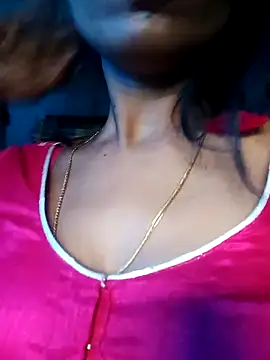 Snapshot of Kajal__Mehra chatting on 10-11-25, 04:12 Kajal Mehra online show from 10-11-25, 04:12