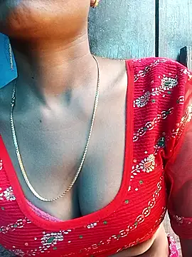 Snapshot of Kajal__Mehra chatting on 10-12-25, 08:02 Kajal Mehra online show from 10-12-25, 08:02