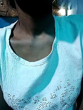 Kajal  Mehra online show from 11-25-25, 04:12