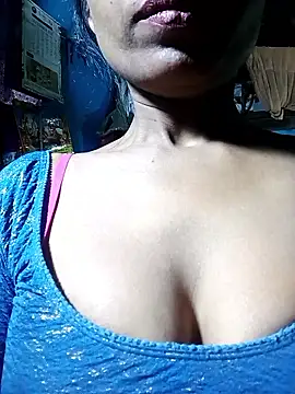 Snapshot of Kajal__Mehra chatting on 12-22-25, 03:31 Kajal Mehra online show from 12-22-25, 03:31