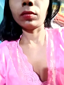 Snapshot of Kajal__Mehra chatting on 02-18-26, 12:28 Kajal Mehra online show from 02-18-26, 12:28