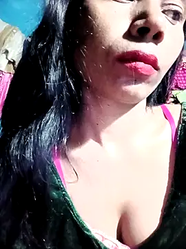 Snapshot of Kajal__Mehra chatting on 02-21-26, 01:06 Kajal Mehra online show from 02-21-26, 01:06