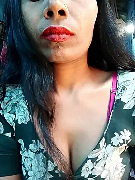 Snapshot of Kajal__Mehra chatting on 03-02-26, 07:48 Kajal Mehra online show from 03-02-26, 07:48