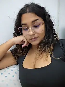 Snapshot of BrendaGirs chatting on 05-27-26, 03:14 BrendaGirs online show from 05-27-26, 03:14
