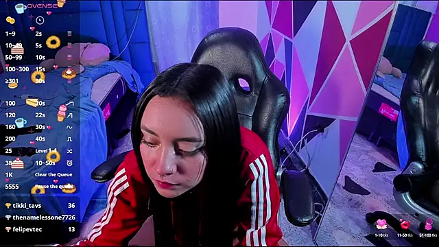 Snapshot of dakota-bright01 chatting on 12-09-24, 07:18 dakota-bright01 online show from 12-09-24, 07:18