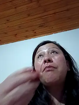 Darly Gomez online show from 12-03-25, 03:14