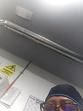 Darly Gomez online show from 02-28-26, 03:13