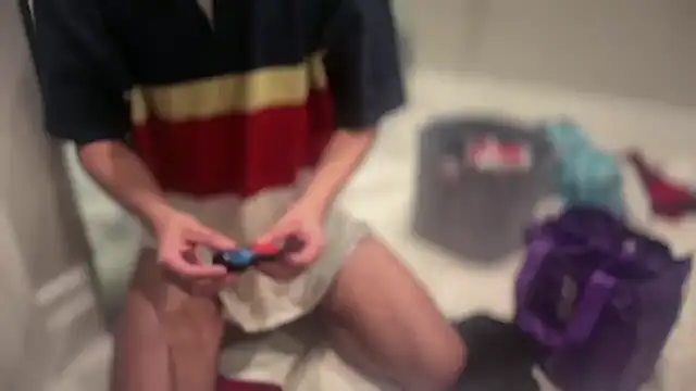 Snapshot of 69woodinson chatting on 11-19-25, 08:47 69woodinson online show from 11-19-25, 08:47