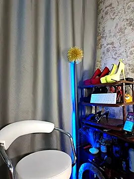 Milforja online show from 11-14-25, 06:06