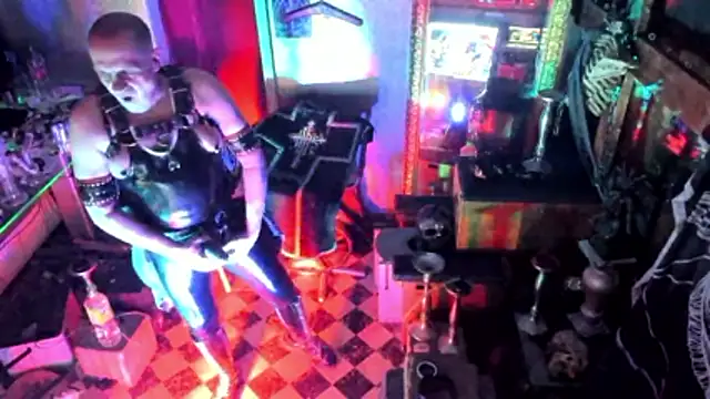 Snapshot of BULGEDEMON chatting on 01-18-26, 07:50 BULGEDEMON online show from 01-18-26, 07:50