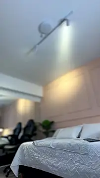SHARONN     online show from 07-28-26, 03:57