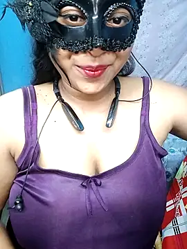Sexy Mona Bhabhi online show from 02-18-25, 06:15