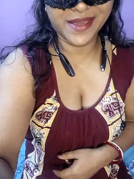 Sexy Mona Bhabhi online show from 12-21-25, 10:33