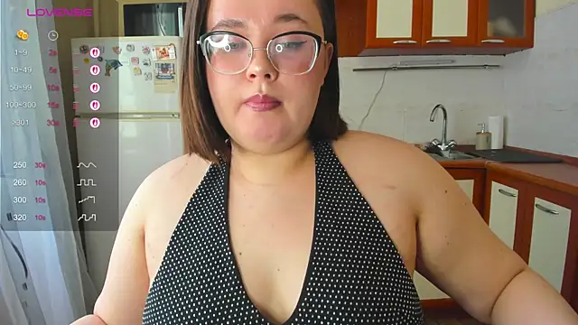Snapshot of Jessica_Joy chatting on 05-17-26, 07:50 Jessica Joy online show from 05-17-26, 07:50