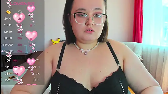 Snapshot of Jessica_Joy chatting on 06-11-26, 06:33 Jessica Joy online show from 06-11-26, 06:33