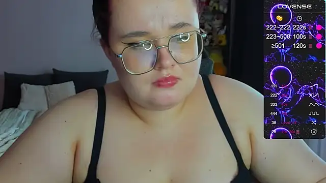 Snapshot of Jessica_Joy chatting on 07-28-26, 11:17 Jessica Joy online show from 07-28-26, 11:17