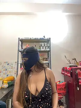 HoneyBearCpl online show from 02-08-25, 04:14