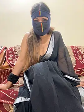 HoneyBearCpl online show from 02-10-25, 04:47