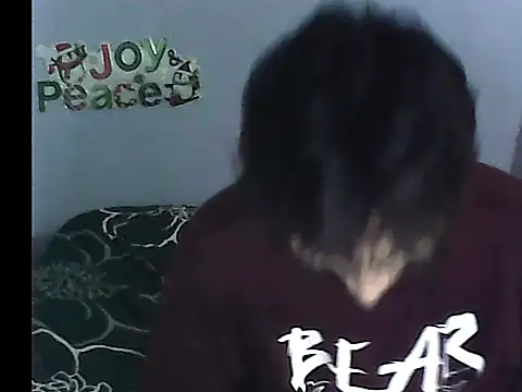 Snapshot of Charley_quin chatting on 12-19-24, 01:28 Charley quin online show from 12-19-24, 01:28