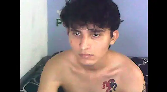 Snapshot of Charley_quin chatting on 01-06-25, 03:31 Charley quin online show from 01-06-25, 03:31