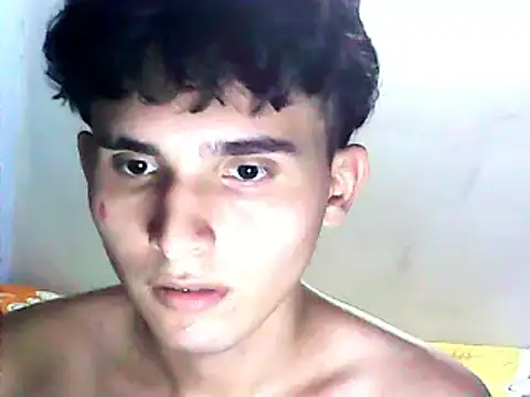 Snapshot of Charley_quin chatting on 01-17-25, 02:29 Charley quin online show from 01-17-25, 02:29