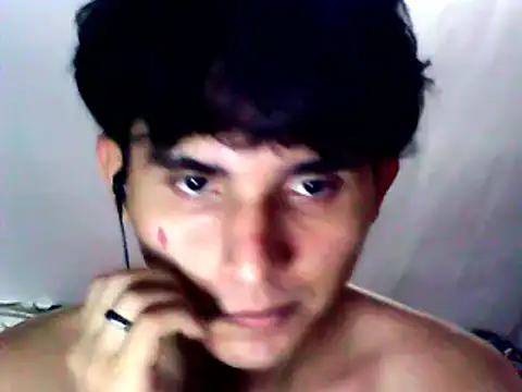 Snapshot of Charley_quin chatting on 02-16-25, 01:36 Charley quin online show from 02-16-25, 01:36