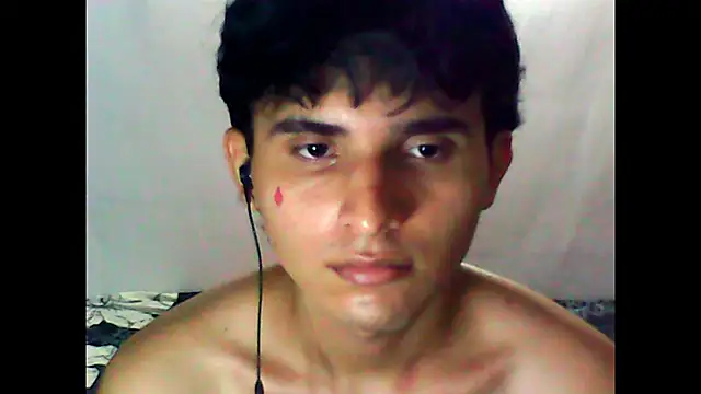 Snapshot of Charley_quin chatting on 02-25-25, 02:47 Charley quin online show from 02-25-25, 02:47