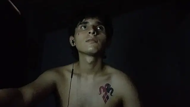 Snapshot of Charley_quin chatting on 03-03-25, 02:47 Charley quin online show from 03-03-25, 02:47