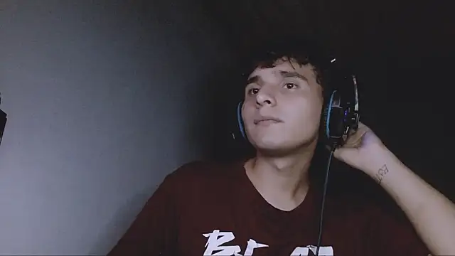 Snapshot of Charley_quin chatting on 09-09-25, 11:26 Charley quin online show from 09-09-25, 11:26