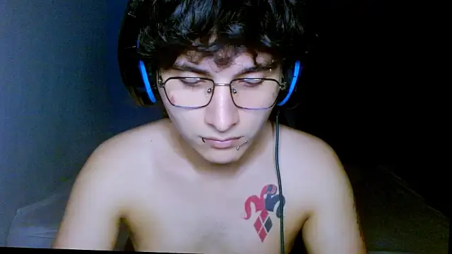 Charley quin online show from 04-26-26, 11:46