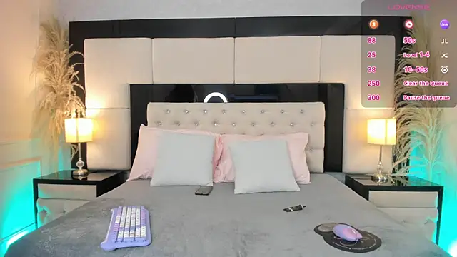 Snapshot of CarlaRossi_ chatting on 03-05-26, 07:54 CarlaRossi online show from 03-05-26, 07:54