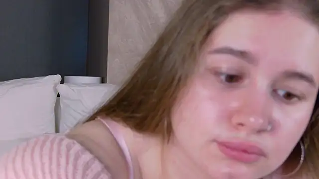 EllieHayes online show from 05-01-26, 04:50