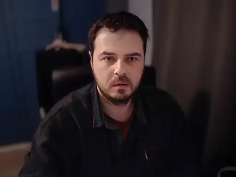 Snapshot of CuteMan33 chatting on 02-19-26, 11:56 CuteMan33 online show from 02-19-26, 11:56