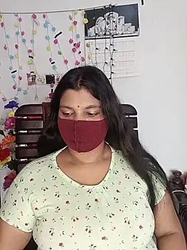 Hot-Angel  online show from 06-13-26, 01:36