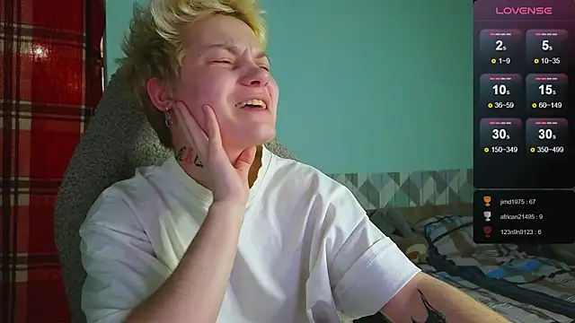 Snapshot of esajukyy chatting on 12-14-24, 05:58 esajukyy online show from 12-14-24, 05:58