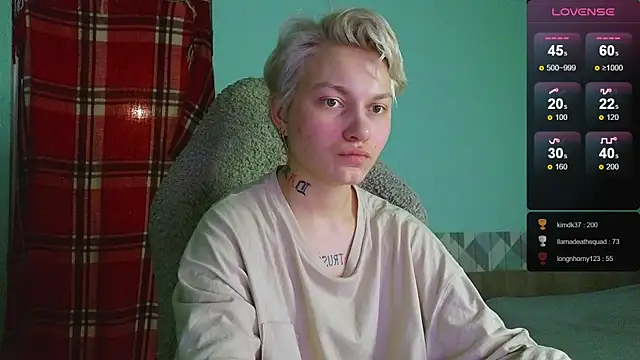 Snapshot of esajukyy chatting on 01-02-25, 03:40 esajukyy online show from 01-02-25, 03:40