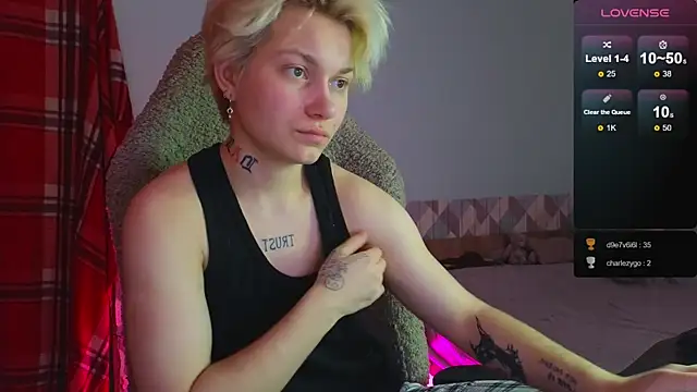 Snapshot of esajukyy chatting on 02-03-25, 01:08 esajukyy online show from 02-03-25, 01:08