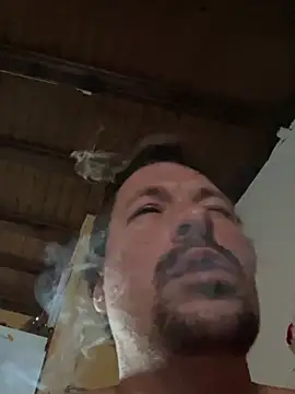 Snapshot of zenzero87 chatting on 12-29-24, 08:22 zenzero87 online show from 12-29-24, 08:22